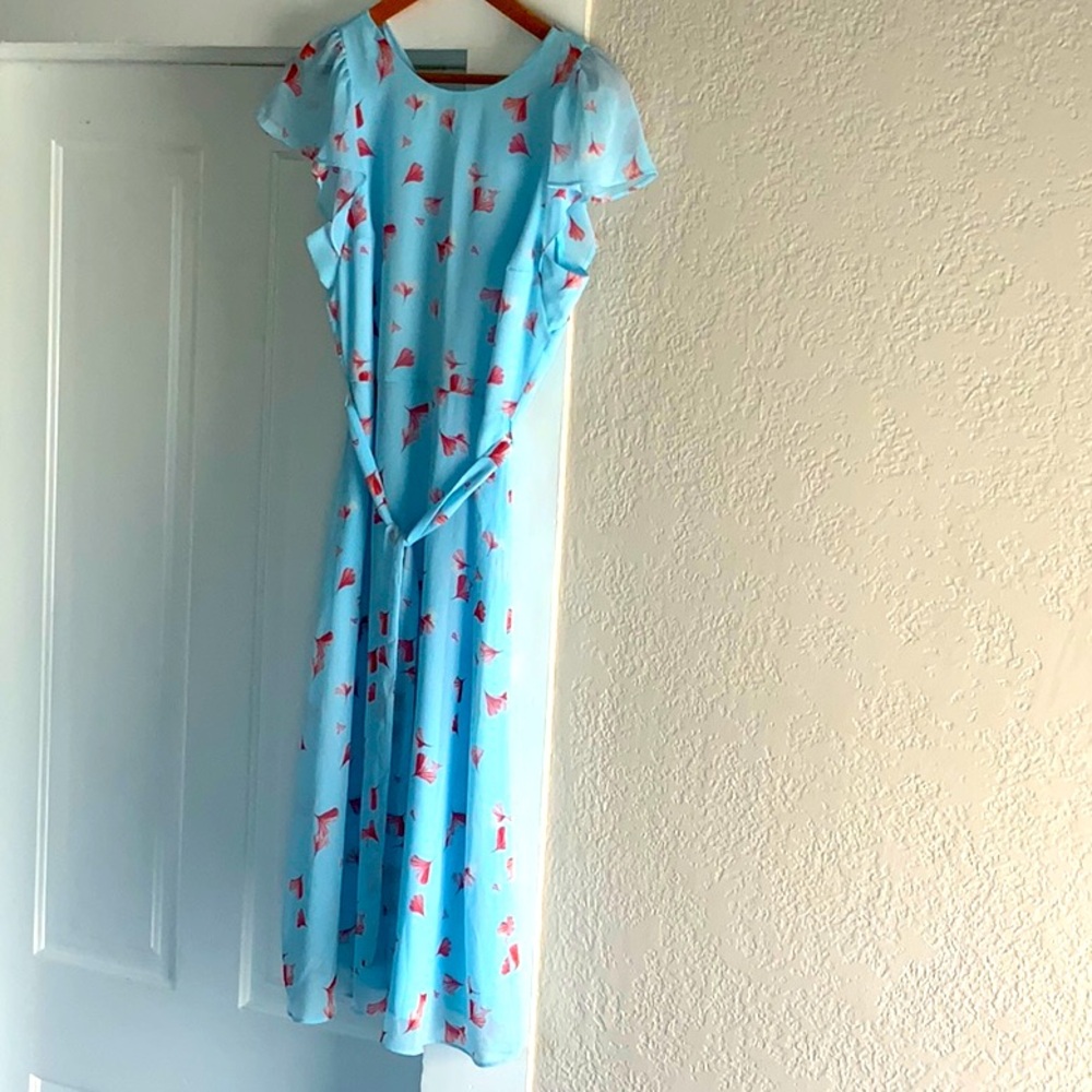 Banana Republic Light Blue Flutter Sleeve Ginko Print Dress 8